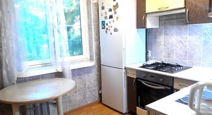 Купить квартиру 2-х комнатную, 42.8 кв. м. Фотография №8 Купить квартиру 2-х комнатную, 42.8 кв. м., Россия, г. Волжский. Фотография №8