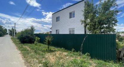 Купить дом 4-х комнатную, 128 кв. м. Фотография №1 Продам дом 4-х комнатный с общей площадью 128м2, г. Волжский, Волгоградская обл., Россия, агентство Агентство недвижимости Партнёр. Фотография №1