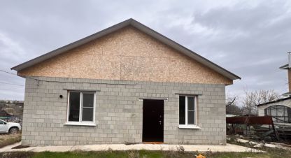 Купить дом 3-х комнатную, 104.1 кв. м. Фотография №1 Продам дом 3-х комнатный с общей площадью 104.1м2, Советский район, г. Волгоград, Волгоградская обл., Россия, агентство Агентство недвижимости Партнёр. Фотография №1