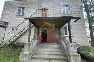 Продам производственно-складское помещение с общей площадью 372.6м2, на улице Чайковского, г. Комсомольск, Ивановская обл., Россия, агентство АН Радуга Продам производственно-складское помещение с общей площадью 372.6м2, на улице Чайковского, г. Комсомольск, Ивановская обл., Россия, агентство АН Радуга