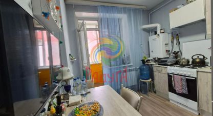 Купить квартиру 2-х комнатную, 50 кв. м. Фотография №1 Продам квартиру 2-х комнатную с общей площадью 50м2, 3/3 эт., на улице 50, г. Дерябиха, Ивановская обл., Россия, агентство АН Радуга. Фотография №1