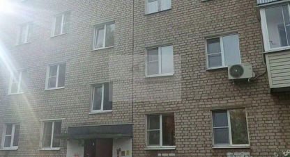 Продам квартиру 3-х комнатную с общей площадью 51м2, 3/5 эт., на улице Профсоюзная, г. Наро-Фоминск, Московская обл., Россия, агентство ООО ИНВЕСТ-НЕДВИЖИМОСТЬ. Фотография №1