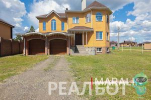 Продам дом 5-ти комнатный с общей площадью 400м2, на улице Тащияна, г. Чалтырь, Ростовская обл., Россия, агентство Реал недвижимость