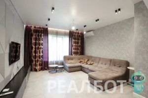 Продам дом 4-х комнатный с общей площадью 225м2, на улице Ландышевая, Железнодорожный район, г. Ростов-на-Дону, Ростовская обл., Россия, агентство Реал недвижимость