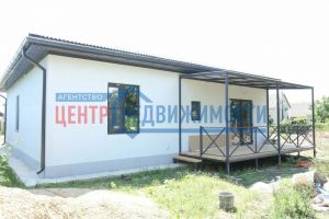 Продам дом 4-х комнатный с общей площадью 117м2, г. Снт ветеран, Краснодарский край, Россия, агентство Центр-Недвижимости