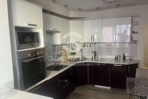 Продам квартиру 3-х комнатную с общей площадью 74м2, 5/12 эт., на улице Ленина ул к 2, г. Ставрополь, Ставропольский край, Россия, агентство Агентство Недвижимости Эволюция Продам квартиру 3-х комнатную с общей площадью 74м2, 5/12 эт., на улице Ленина ул к 2, г. Ставрополь, Ставропольский край, Россия, агентство Агентство Недвижимости Эволюция
