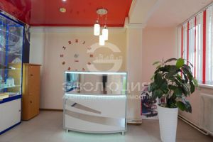 Продам торговое помещение с общей площадью 90м2, на улице Кулакова пр-кт, г. Ставрополь, Ставропольский край, Россия, агентство Агентство Недвижимости Эволюция