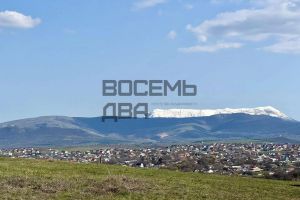 Продам земельный участок, на улице Маленький пер, г. Пионерское , Крым авт. респ., Россия, агентство Восемь Два