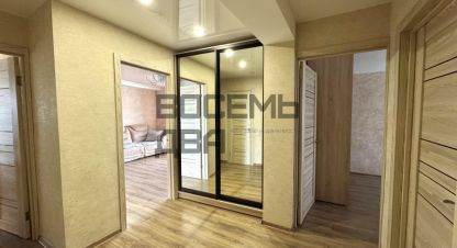 Купить квартиру 3-х комнатную, 63.8 кв. м. Фотография №9 Купить квартиру 3-х комнатную, 63.8 кв. м., Россия, г. Симферополь . Фотография №9