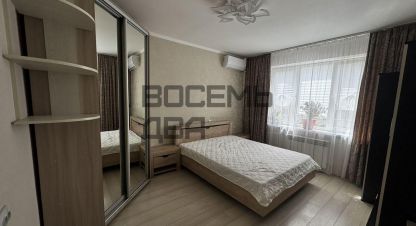 Купить квартиру 1 комнатную, 29.2 кв. м. Фотография №1 Продам квартиру 1 комнатную с общей площадью 29.2м2, 5/9 эт., на улице Ковыльная, г. Симферополь , Крым авт. респ., Россия, агентство Восемь Два. Фотография №1