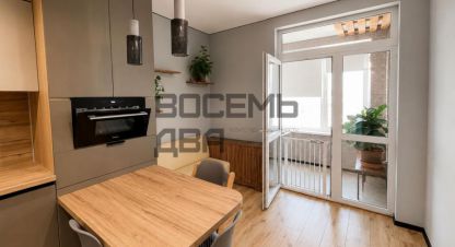 Продам квартиру 1 комнатную с общей площадью 35.66м2, 16/17 эт., на улице Александра суворова, г. Симферополь , Крым авт. респ., Россия, агентство Восемь Два. Фотография №1