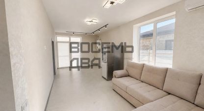 Купить дом 3-х комнатную, 100 кв. м. Фотография №1 Продам дом 3-х комнатный с общей площадью 100м2, на улице Чайная, г. Садоводческое товарищество дзержинец, Крым авт. респ., Россия, агентство Восемь Два. Фотография №1