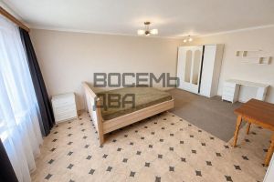 Продам квартиру 1 комнатную с общей площадью 36м2, 3/5 эт., на улице Набережная имени 60-летия ссср, г. Симферополь , Крым авт. респ., Россия, агентство Восемь Два Продам квартиру 1 комнатную с общей площадью 36м2, 3/5 эт., на улице Набережная имени 60-летия ссср, г. Симферополь , Крым авт. респ., Россия, агентство Восемь Два