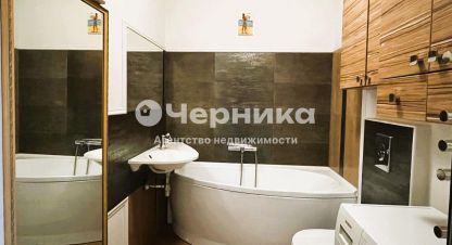 Купить квартиру 3-х комнатную, 90 кв. м., Россия, г. Ростов-на-Дону. Фотография №8