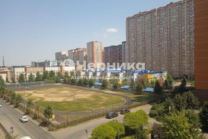 Продам квартиру 1 комнатную с общей площадью 38м2, 6/18 эт., на улице Д байская, г. Краснодар, Краснодарский край, Россия, агентство АН Черника