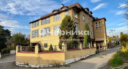Продам квартиру 1 комнатную с общей площадью 55м2, 3/4 эт., на улице Фоменко 1-я линия, г. Кисловодск, Ставропольский край, Россия, агентство АН Черника. Фотография №1