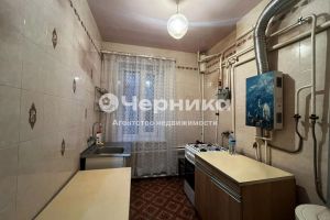 Продам квартиру 2-х комнатную с общей площадью 56.5м2, 1/3 эт., на улице Анджиевского, г. Минеральные Воды, Ставропольский край, Россия, агентство АН Черника Продам квартиру 2-х комнатную с общей площадью 56.5м2, 1/3 эт., на улице Анджиевского, г. Минеральные Воды, Ставропольский край, Россия, агентство АН Черника