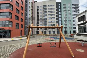 Продам квартиру 1 комнатную с общей площадью 43.2м2, 7/9 эт., на улице Лисицына, г. Ярославль, Ярославская обл., Россия, агентство АН Спектр
