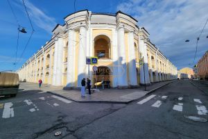 Сдам офисное помещение с общей площадью 300м2, на улице Садовая, г. Санкт-Петербург, Санкт-Петербург, Россия, агентство Адресат