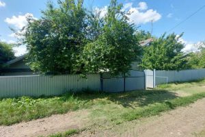 Продам дом 3-х комнатный с общей площадью 81.6м2, на улице Шевченка, г. Боровцы , Черновицкая обл., Украина, агентство Aspo.biz