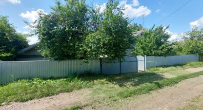 Продам дом 3-х комнатный с общей площадью 81.6м2, на улице Шевченка, г. Боровцы , Черновицкая обл., Украина, агентство Aspo.biz. Фотография №1