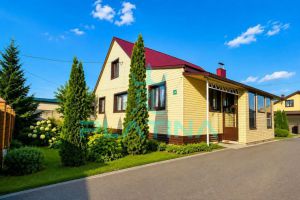 Продам дом 4-х комнатный с общей площадью 170м2, на улице Солнечная, г. Осиново, Татарстан респ., Россия, агентство Платина Продам дом 4-х комнатный с общей площадью 170м2, на улице Солнечная, г. Осиново, Татарстан респ., Россия, агентство Платина