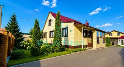 Купить дом 4-х комнатную, 170 кв. м. Фотография №1 Продам дом 4-х комнатный с общей площадью 170м2, на улице Солнечная, г. Осиново, Татарстан респ., Россия, агентство Платина. Фотография №1