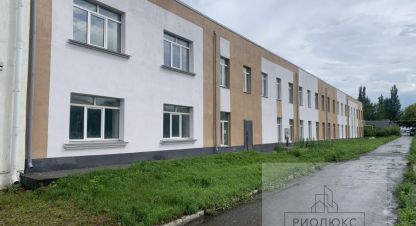 Продам торговое помещение с общей площадью 2000м2, на улице Бурова-Петрова, г. Курган, Курганская обл., Россия, агентство РиоЛюкс. Фотография №1