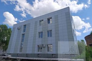 Продам офисное помещение с общей площадью 241.7м2, на улице Омская, г. Курган, Курганская обл., Россия, агентство РиоЛюкс Продам офисное помещение с общей площадью 241.7м2, на улице Омская, г. Курган, Курганская обл., Россия, агентство РиоЛюкс