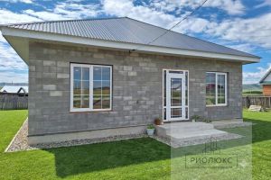 Продам дом 4-х комнатный с общей площадью 100м2, на улице Западная, г. Давлетово, Башкортостан респ., Россия, агентство РиоЛюкс