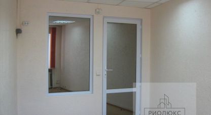 Продаётся торговое помещение в г. Курган. Фотография №6