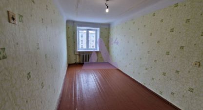 Продам квартиру 3-х комнатную с общей площадью 57.7м2, 4/5 эт., на улице Калинина, г. Краснокамск, Пермский край, Россия, агентство АН Династия 24. Фотография №1
