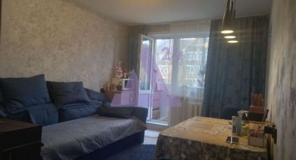 Купить квартиру 2-х комнатную, 47.1 кв. м. Фотография №1 Продам квартиру 2-х комнатную с общей площадью 47.1м2, 4/5 эт., на улице Победы, г. Усть-качка, Пермский край, Россия, агентство АН Династия 24. Фотография №1