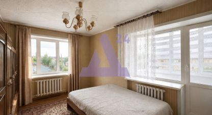 Продам квартиру 2-х комнатную с общей площадью 44.2м2, 2/2 эт., на улице Коммунальный, г. Павловск, Алтайский край, Россия, агентство АН Династия 24. Фотография №1
