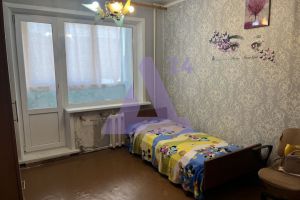 Продам комнату с общей площадью 14.4м2, 7/9 эт., на улице Весенняя, г. Барнаул, Алтайский край, Россия, агентство АН Династия 24