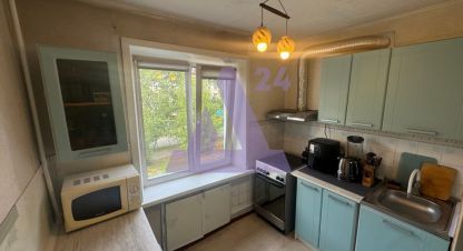 Продам квартиру 3-х комнатную с общей площадью 50.9м2, 3/5 эт., на улице Коммунистический пр-кт, г. Горно-Алтайск, Алтай респ., Россия, агентство АН Династия 24. Фотография №1