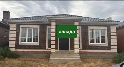 Купить дом 3-х комнатную, 102 кв. м. Фотография №1 Продам дом 3-х комнатный с общей площадью 102м2, на улице Благодатная, г. Хутор красный крым, Крым авт. респ., Россия, агентство Риэлторская компания Эллада. Фотография №1