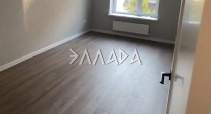 Сдам квартиру 1 комнатную с общей площадью 35м2, 1/9 эт., на улице Комсомольская, г. Батайск, Ростовская обл., Россия, агентство Риэлторская компания Эллада. Фотография №1