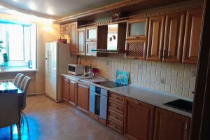 Продам квартиру 3-х комнатную с общей площадью 120м2, 4/14 эт., на улице Королева пр-кт, Ворошиловский район, г. Ростов-на-Дону, Ростовская обл., Россия, агентство Риэлторская компания "Эллада"