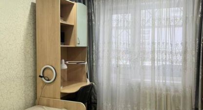 Продам квартиру 4-х комнатную с общей площадью 86м2, 4/9 эт., на улице Мира пр-кт, Правый берег район, г. Усть-Илимск, Иркутская обл., Россия, агентство Агентство Недвижимости ЖФ-Илим. Фотография №1