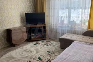 Продам квартиру 3-х комнатную с общей площадью 54м2, 2/9 эт., на улице Ленина, Левый берег район, г. Усть-Илимск, Иркутская обл., Россия, агентство Агентство Недвижимости "ЖФ-Илим"