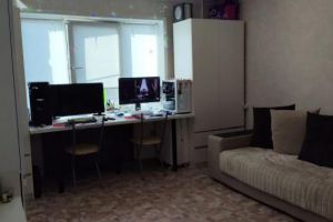 Продам квартиру 1 комнатную с общей площадью 36м2, 4/9 эт., на улице Мира пр-кт, Правый берег район, г. Усть-Илимск, Иркутская обл., Россия, агентство Агентство Недвижимости "ЖФ-Илим"