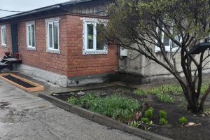 Продам дом 4-х комнатный с общей площадью 70.9м2, на улице Молодежная, Александровский тракт район, г. Парфеновка, Иркутская обл., Россия, агентство Агентство Недвижимости "ЖФ-Илим"