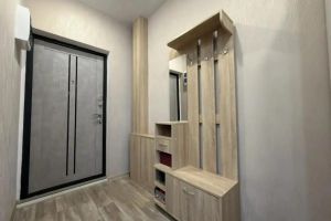 Продам квартиру 1 комнатную с общей площадью 32.7м2, 13/17 эт., на улице Освобождения, Правобережный район, г. Иркутск, Иркутская обл., Россия, агентство Агентство Недвижимости "ЖФ-Илим"