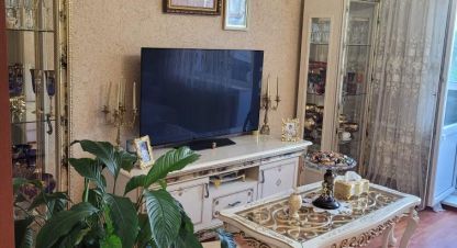 Продам квартиру 3-х комнатную с общей площадью 64.3м2, 2/9 эт., на улице Мира пр-кт, Правый берег район, г. Усть-Илимск, Иркутская обл., Россия, агентство Агентство Недвижимости ЖФ-Илим. Фотография №1