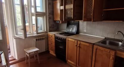 Продам квартиру 3-х комнатную с общей площадью 60.2м2, 5/5 эт., на улице Георгия димитрова, Правый берег район, г. Усть-Илимск, Иркутская обл., Россия, агентство Агентство Недвижимости ЖФ-Илим. Фотография №1