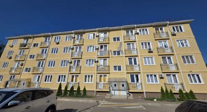 Сдам квартиру 1 комнатную с общей площадью 30м2, 1/4 эт., на улице Пушкина, г. Черноморский, Краснодарский край, Россия, агентство АН Партнерство. Фотография №1