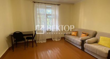 Купить квартиру 1 комнатную, 35 кв. м. Фотография №1 Продам квартиру 1 комнатную с общей площадью 35м2, 2/2 эт., на улице Шестагинская, г. Тейково, Ивановская обл., Россия, агентство Вектор. Фотография №1