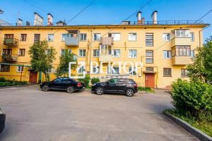 Продам квартиру 1 комнатную с общей площадью 31.4м2, 3/3 эт., на улице Октябрьская, г. Тейково, Ивановская обл., Россия, агентство Вектор