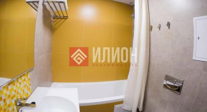 Купить 1 комнатную квартиру в г. Черноморское . Фотография №2